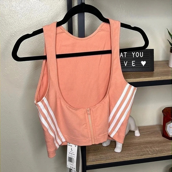 ADIDAS NWT Plunge-back Cropped Ribbed Tank Size L - Picture 3 of 6
